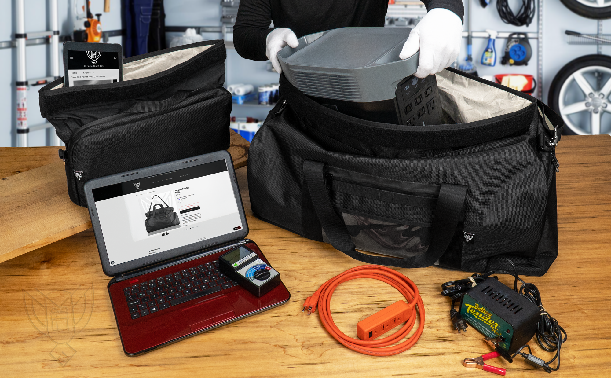 AQUA Duffel Faraday Bag